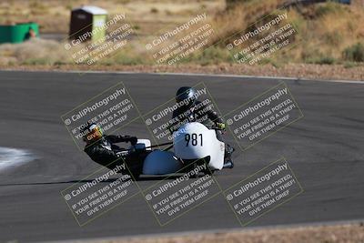 media/Apr-19-2025-AHRMA (Sat) [[3d98ca3309]]/Race/Group 9/Turn 4/